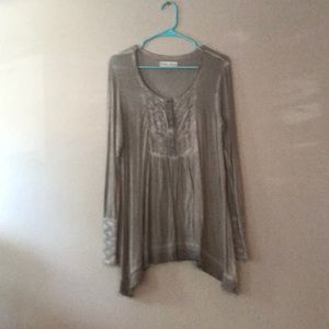 Grey long sleeve tunic